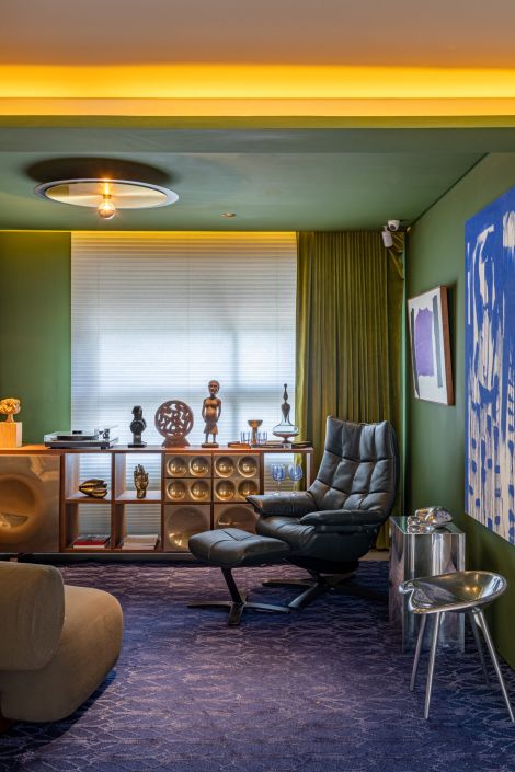 Sala de música Casa Vogue Experience 2025 - Cortinas Senses e Celular