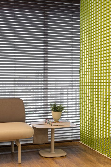 Persiana de Madeira Uniflex Aldeota - Projeto Marcus Novais e Lucas Novais - Casa Dos Ventos - Fotos Felipe PetrovskyLucas Novais-41 (2)