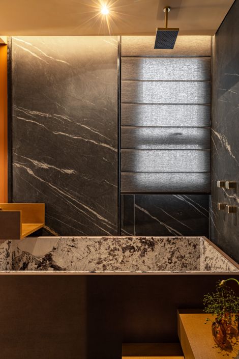 Banheiro Casa Vogue Experience 2025 - Cortina Romana